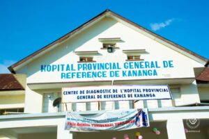 Lire la suite à propos de l’article Dans son meeting à Kananga, F. Tshisekedi insiste sur le social et les infrastructures