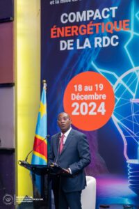 Lire la suite à propos de l’article Lancement des consultations pour le Programme « COMPACT Énergétique de la RDC »