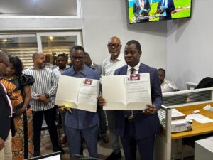 Lire la suite à propos de l’article DGRK-Campagne Vignettes 2024-2025: deux élus prêchent par l&rsquo;exemple