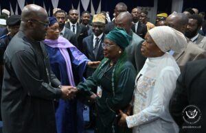 Lire la suite à propos de l’article Fin du Ramadan en RDC : le Président F. Tshisekedi reçoit la communauté musulmane de Kinshasa