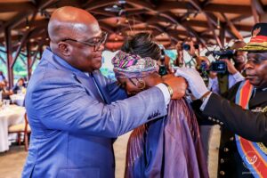 Lire la suite à propos de l’article F. Tshisekedi décore Mme Safia Ibrahim‐Netter de l&rsquo;AFD pour son implication dans des projets de développement en RDC