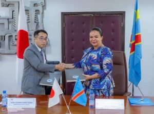 Lire la suite à propos de l’article RDC-Japon: signature d’un accord pour améliorer l’électrification d’un district à Kinshasa