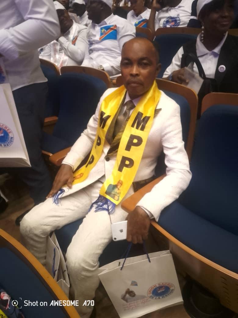 L’Union sacrée adopte une nouvelle charte et repense son organisation interne