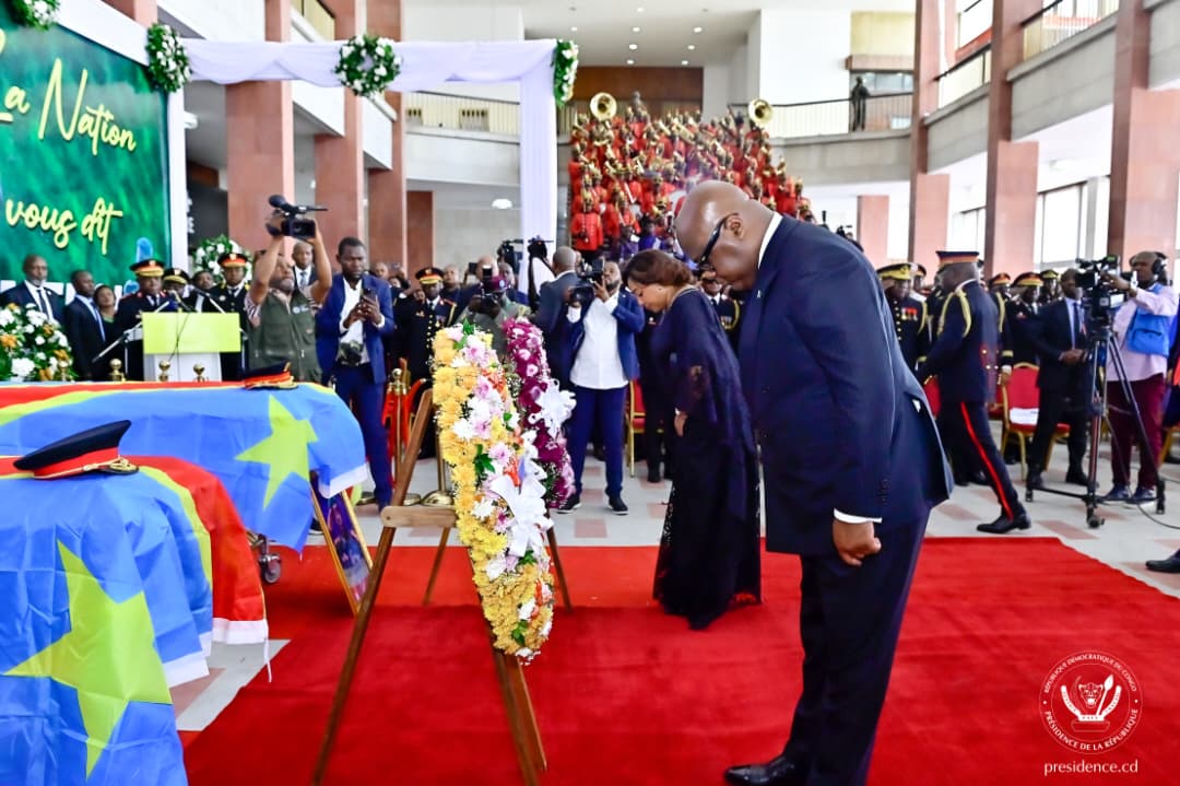 FARDC: hommages de la nation au Général gouverneur Peter Cirimwami et au Colonel Rubagisha à Kinshasa