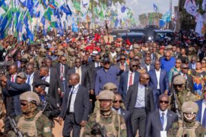 Lire la suite à propos de l’article F. Tshisekedi à la conférence des gouverneurs à Bandundu-Ville: « Aucune nation ne peut durablement prétendre à la puissance si elle demeure dépendante pour se nourrir… »