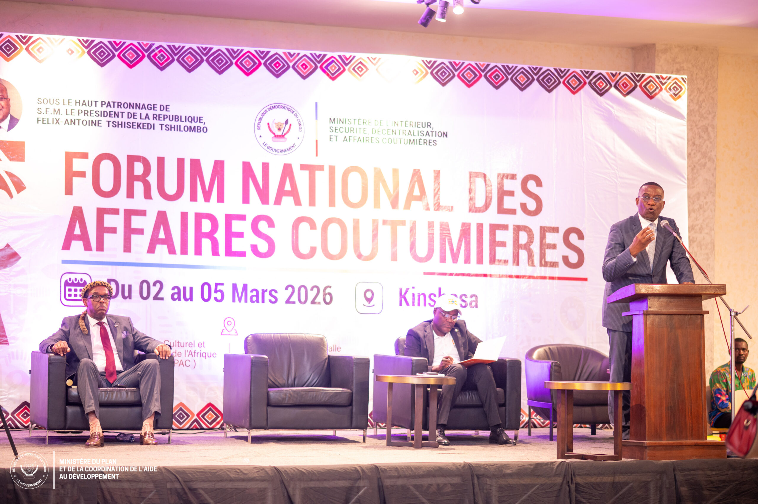 Lire la suite à propos de l’article RDC: Guylain Nyembo implique les chefs coutumiers dans le processus du prochain recensement général de la population