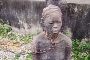 Lire la suite à propos de l’article L&rsquo;esclavage reconnu désormais, à l&rsquo;ONU, comme « le plus grave crime de l&rsquo;humanité » malgré l’opposition de certains États (3) et l&rsquo;abstention des autres (52)