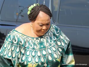 Lire la suite à propos de l’article Décès de Nzuzi wa Mbombo ce mercredi à Kinshasa à l’âge de 82 ans