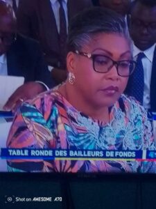 Lire la suite à propos de l’article La Première ministre Judith Suminwa réagit par rapport à la video d’une femme nue en train d’être malmenée par son médecin à Kinshasa