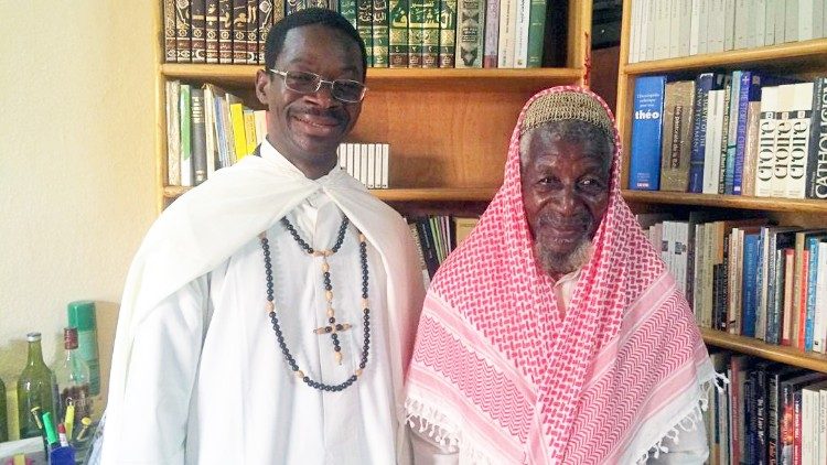 Lire la suite à propos de l’article Le Ramadan et le Carême racontés par un père imam et son fils prêtre