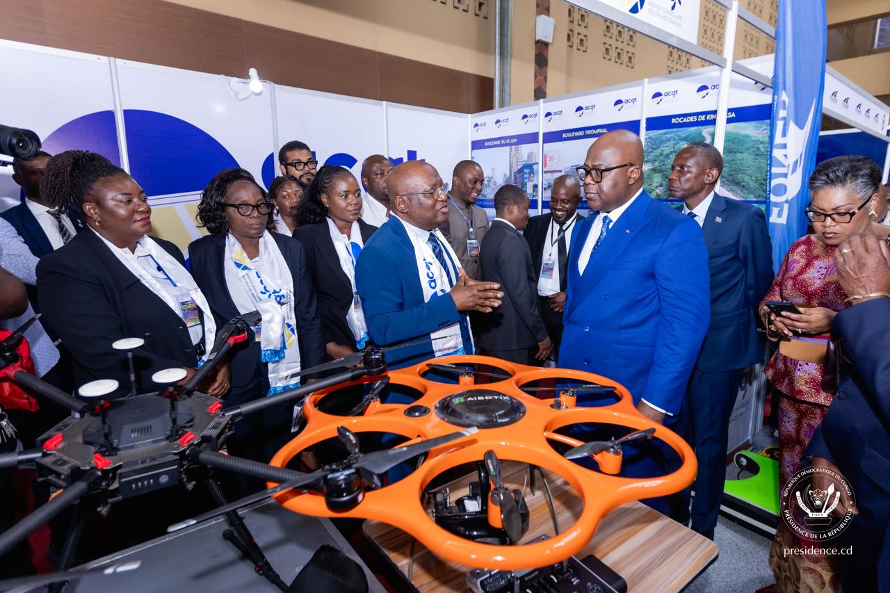 Lire la suite à propos de l’article Le Président de la République a lancé la première Conférence nationale sur les infrastructures et les travaux publics*