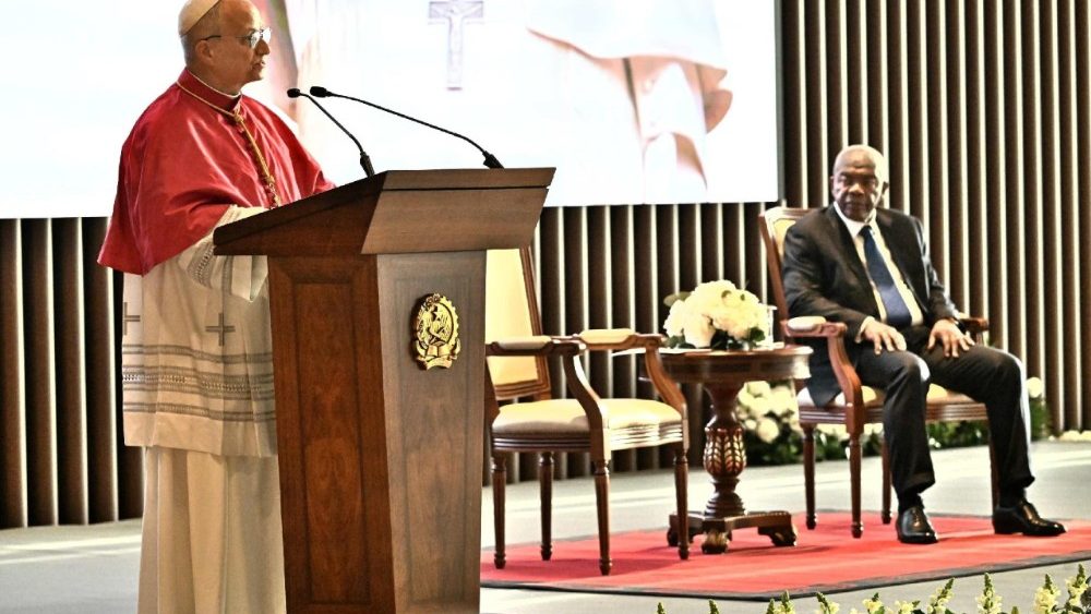 Le Pape exhorte les autorités angolaises à faire de leur pays «un projet d’espérance»*