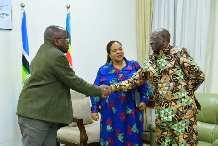 9ème session de la Commission Permanente Mixte RDC-Ouganda : conduite par le VPM Jacquemain Shabani Lukoo, la délégation gouvernementale a approuvé le rapport final à Kampala*