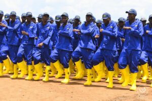 Assainissement de Kinshasa : le Service national va déployer 4 000 «Bâtisseurs» dès ce week-end