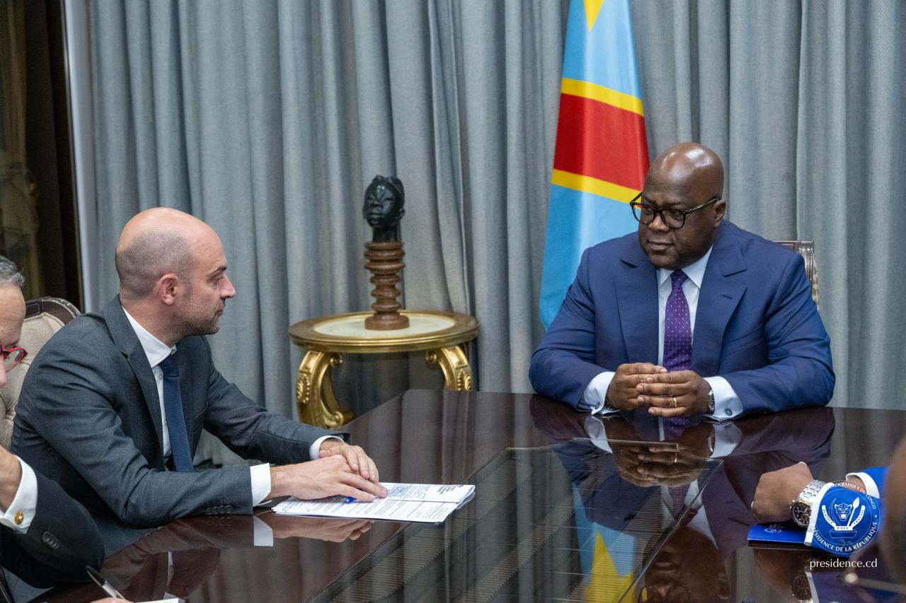 RDC-France: Félix Tshisekedi s&rsquo;entretient avec le ministre français des Affaires étrangères à la Cité de l&rsquo;Union africaine